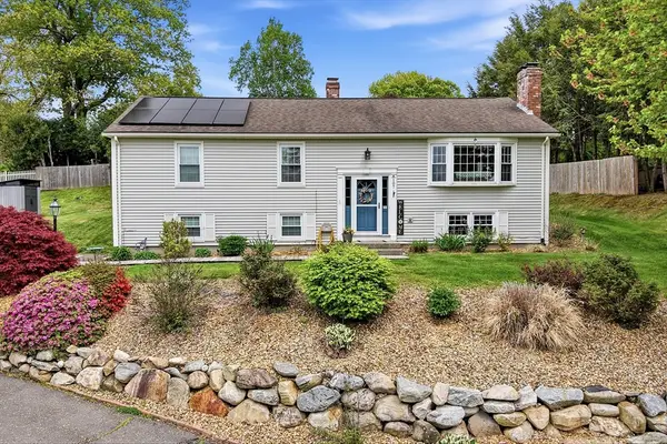 107 Colony, East Longmeadow, MA 01028