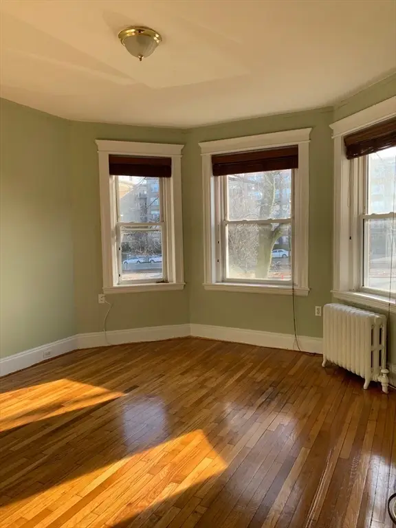 1633 Commonwealth Ave #1, Boston, MA 02135 - #3