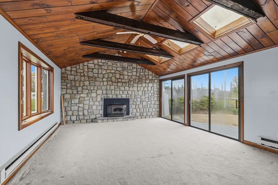 15 Mary Dr, Acushnet, MA 02743 - #2