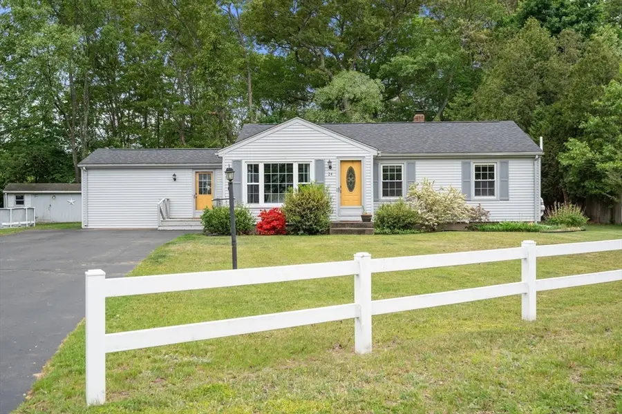 24 Barberry Drive, Seekonk, MA 02771 - #2