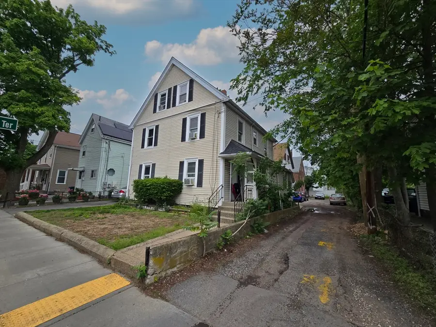 236-238 Adams St, Newton, MA 02458 - #2