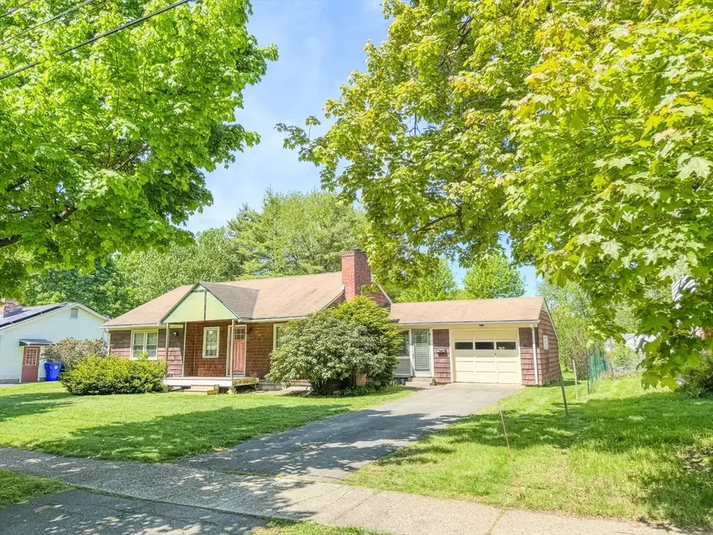 24 Washburn Ave, Greenfield, MA 01301 - #1