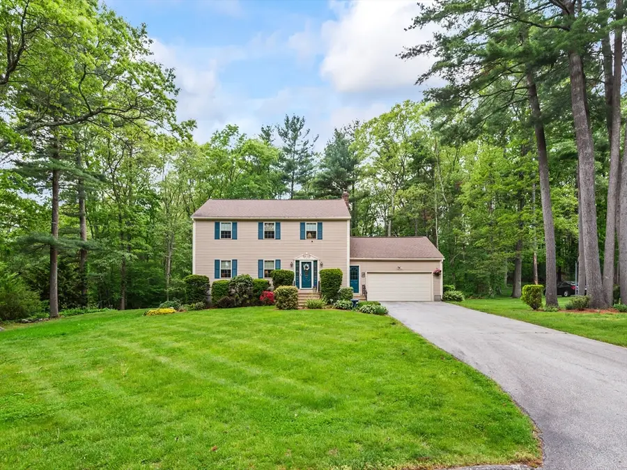 3 Oakwood Dr, Webster, MA 01570 - #3