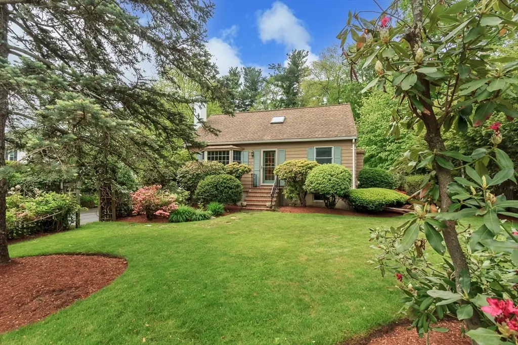 9 Fernglade Rd, Burlington, MA 01803 - #1