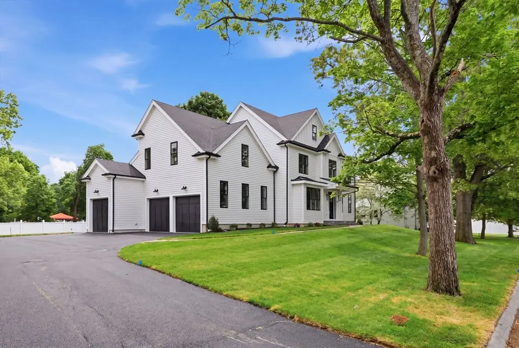 37 Maple Street, Lynnfield, MA 01940 - #1