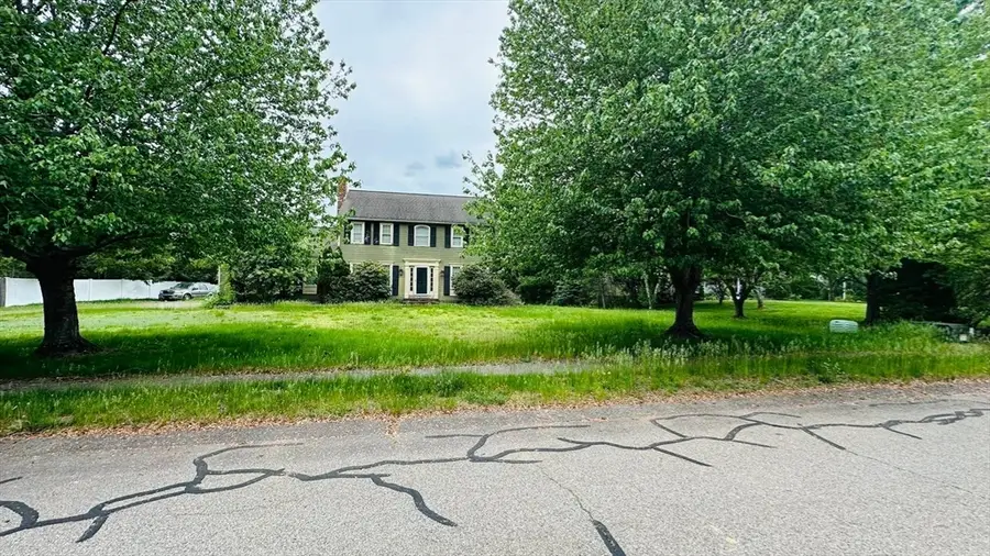 4 Canoe River Rd, South Easton, MA 02334 - #2