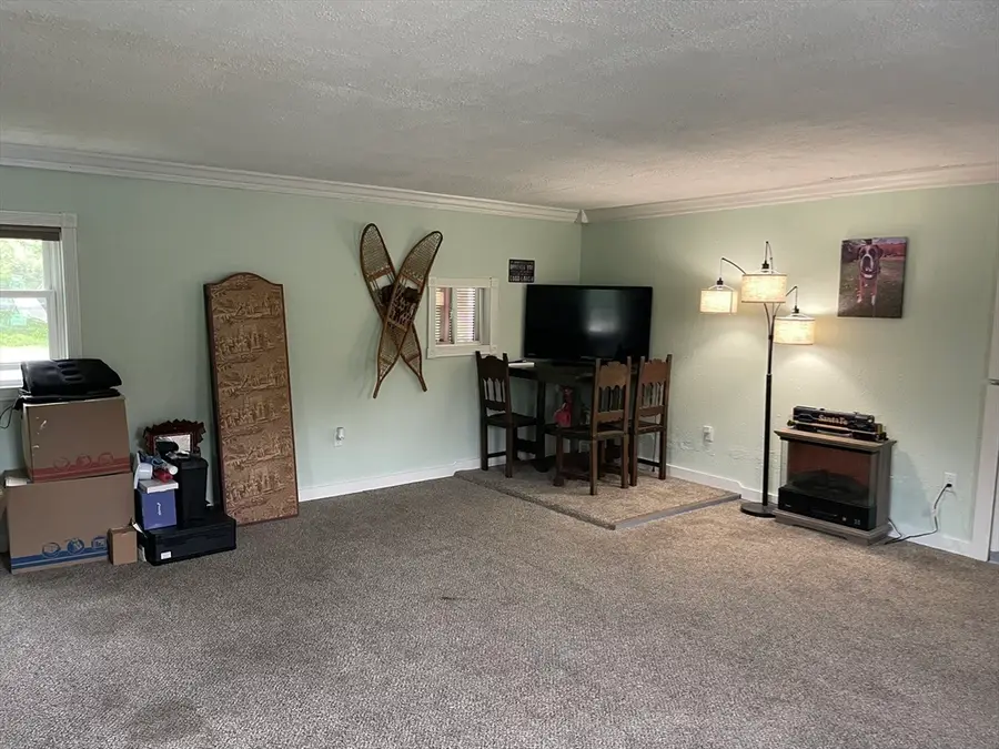 190 Turners Falls Rd, Montague, MA 01351 - #2