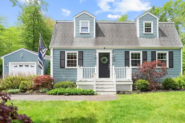 113 Andrew Ln, Hanson, MA 02341