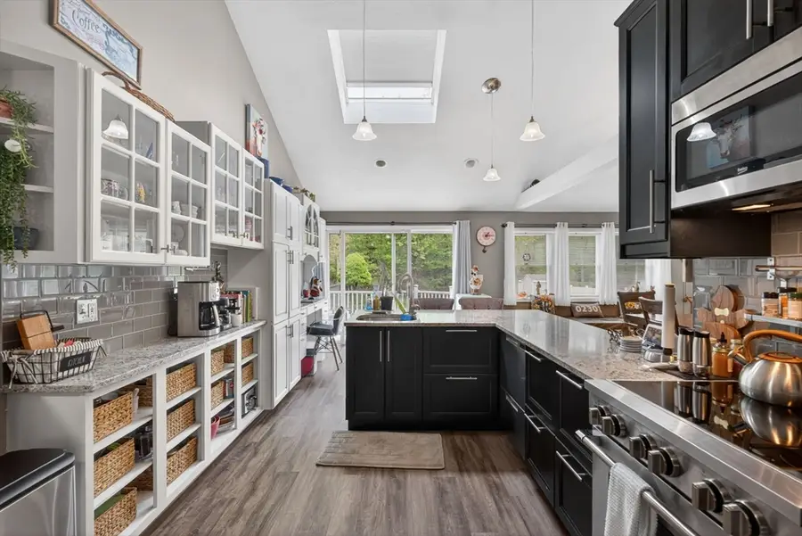 375 Pearl St, Brockton, MA 02301 - #3