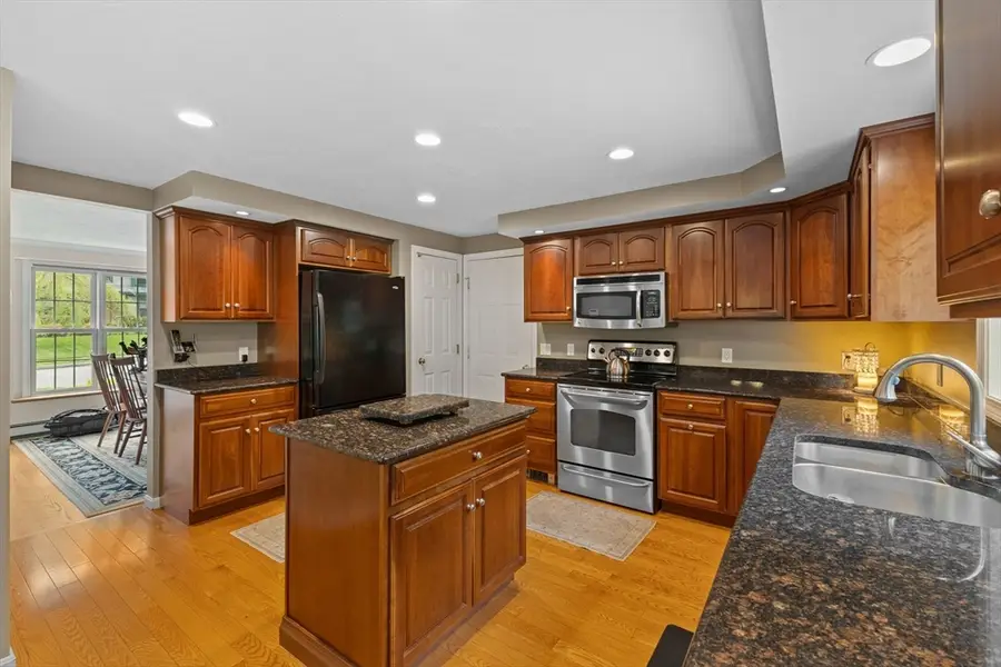 59 Stoney Hill Rd, Shrewsbury, MA 01545 - #3