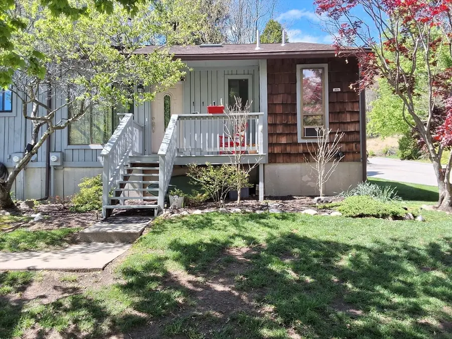 12 Meadowbrook Ln #12, Palmer, MA 01069 - #3