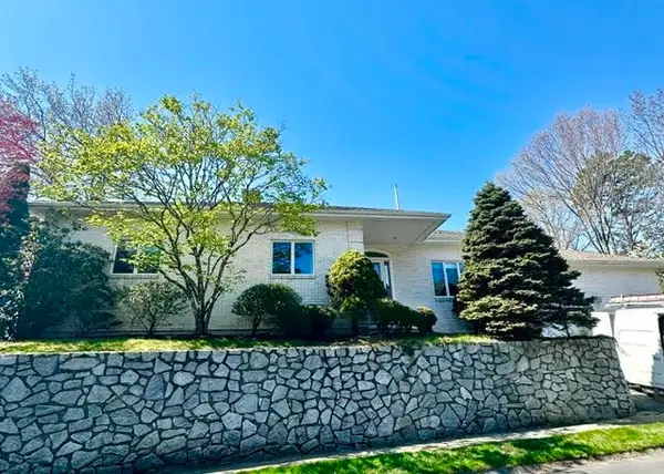 66 Nells Pond Road, Lynn, MA 01904