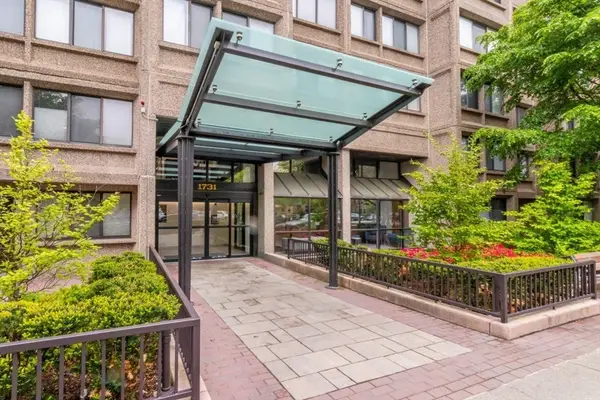 1731 Beacon St. #520, Brookline, MA 02445