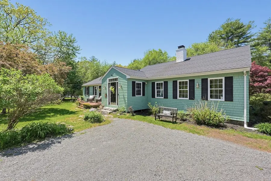 53 Hill St, Norton, MA 02766 - #3