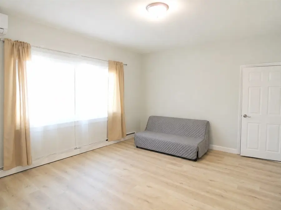 5 Kenwood St #2, Somerville, MA 02144 - #3