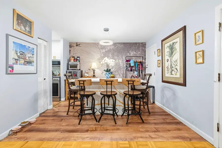 11 Longwood Dr #7, Andover, MA 01810 - #2