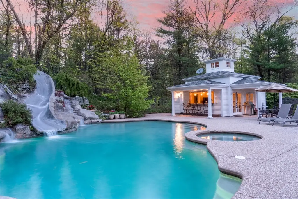 5 Hamlins Crossing, Dover, MA 02030 - #1