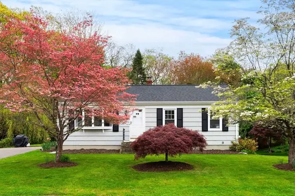 19 Mathewson Ave, Attleboro, MA 02703