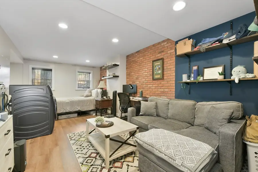 164 F St #4, Boston, MA 02127 - #2
