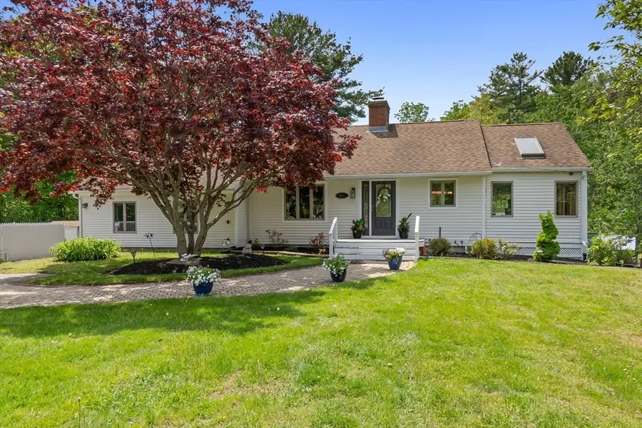 610 Main St, Boxford, MA 01921 - #3