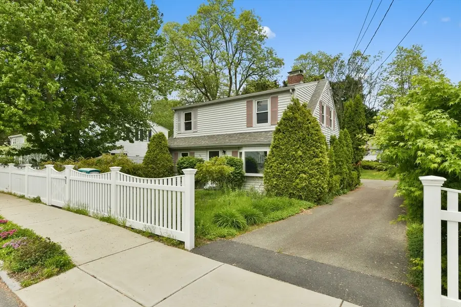 35 Alandale Pkwy, Norwood, MA 02062 - #2