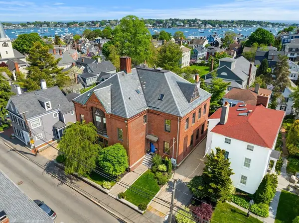 44 Pleasant St. #1, Marblehead, MA 01945