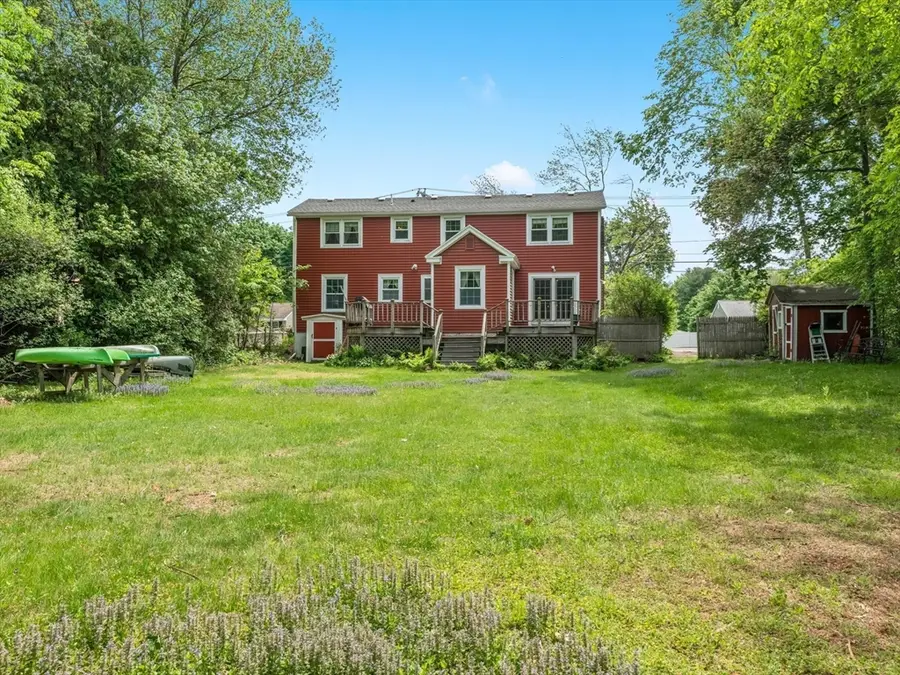 39 School House Ln, Billerica, MA 01821 - #2