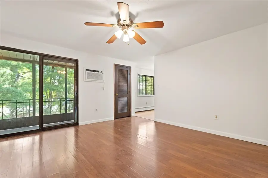 1510 Skyline Dr #12, Lowell, MA 01854 - #3