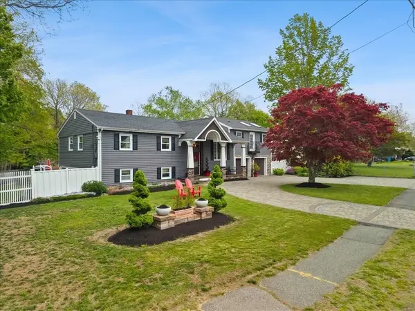 341 High St, Whitman, MA 02382