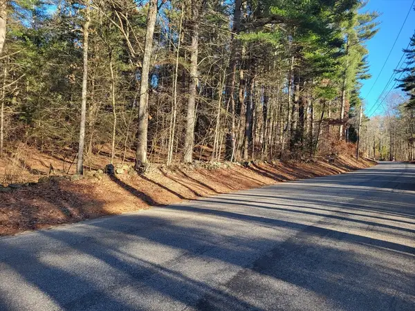 14 Goodell Rd, Stafford, CT 06076