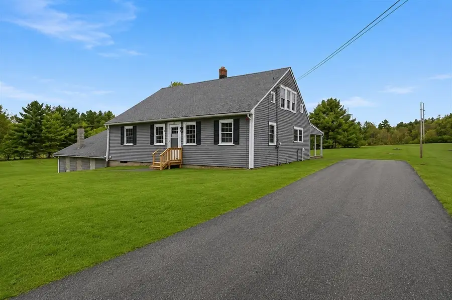 46 Smith St, Palmer, MA 01069 - #2