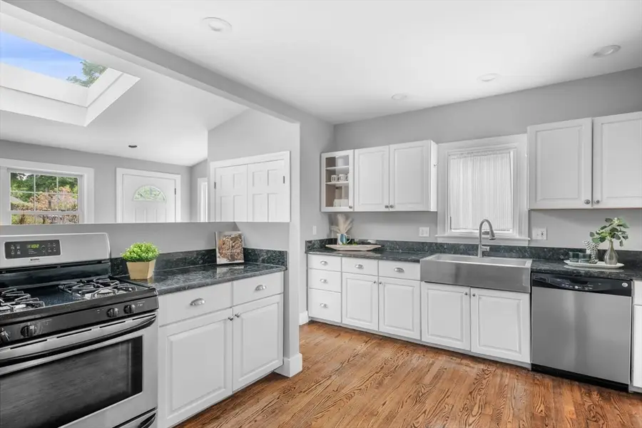 8 Baker Ave, Beverly, MA 01915 - #2