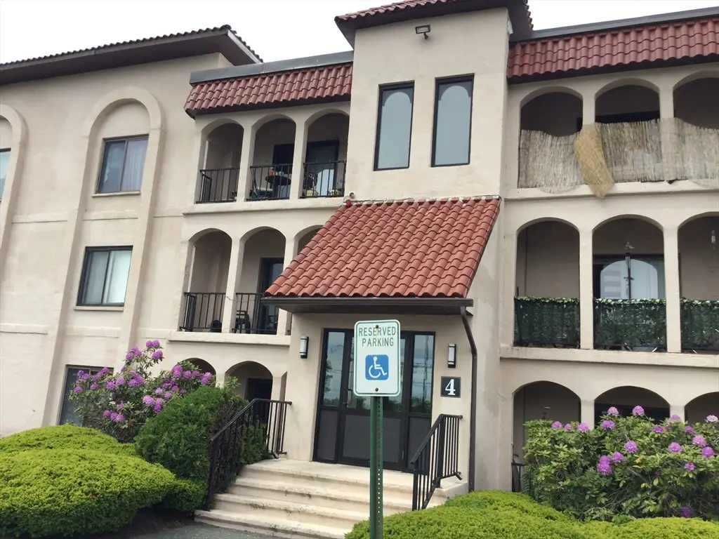 685 Oak Street #4-4, Brockton, MA 02301 - #1