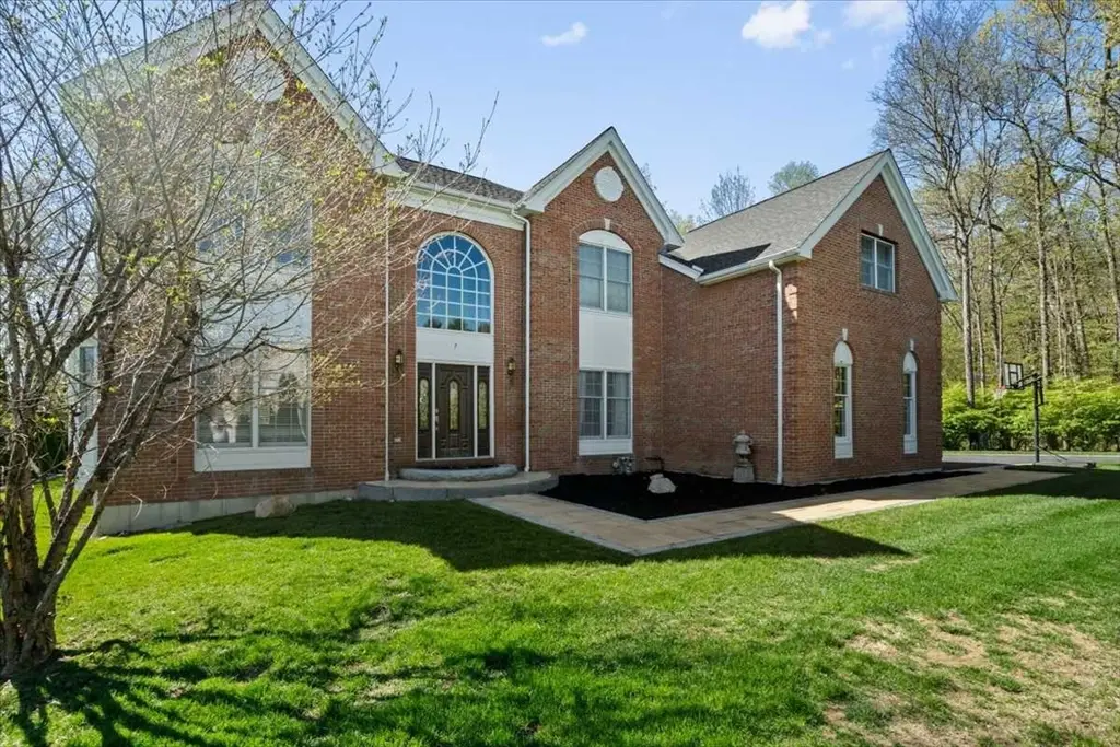 7 Dickinson Circle, Shrewsbury, MA 01545 - #1