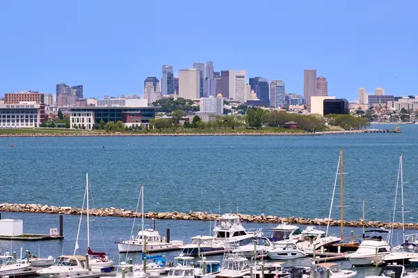 1001 Marina Dr #510, Quincy, MA 02171