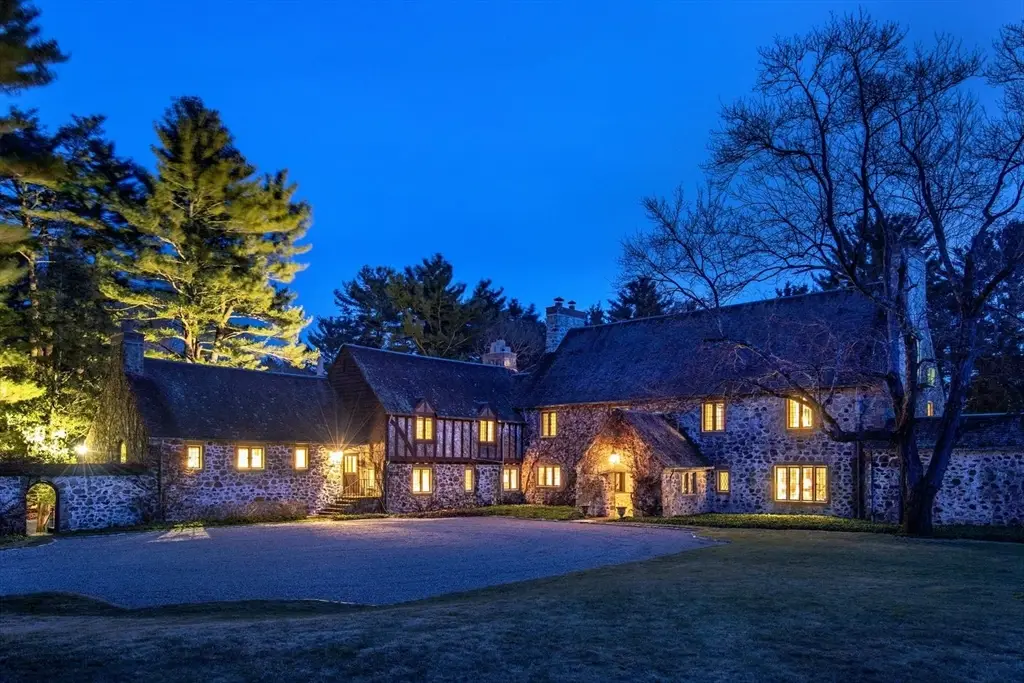 120 Grapevine Rd, Wenham, MA 01984 - #1