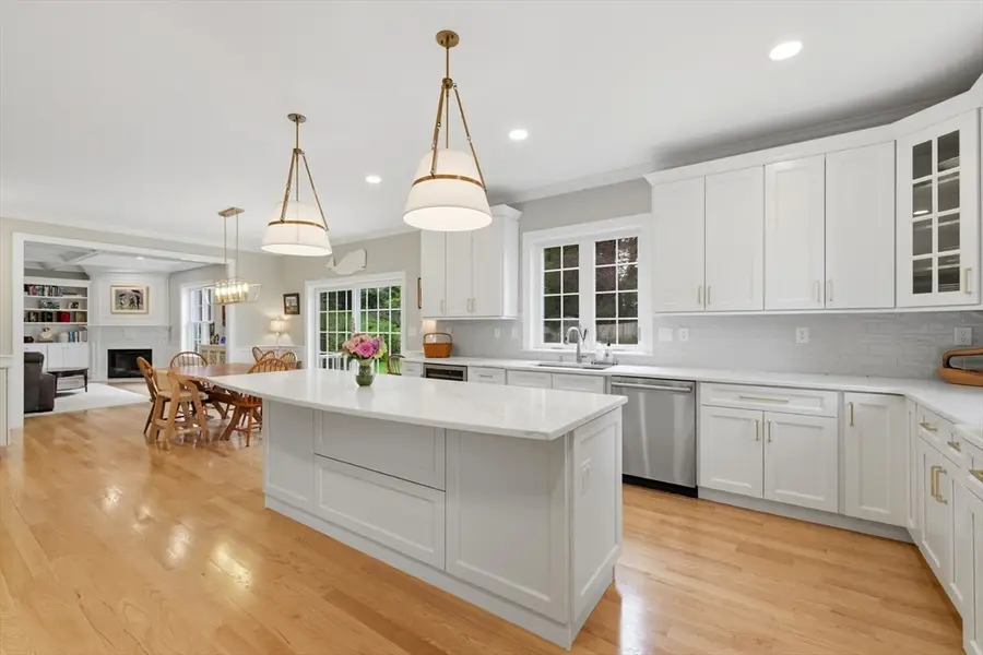 20 Larchmont Lane, Lexington, MA 02420 - #3