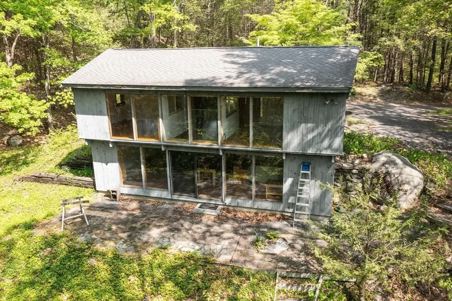 75 West St, Pepperell, MA 01463 - #2