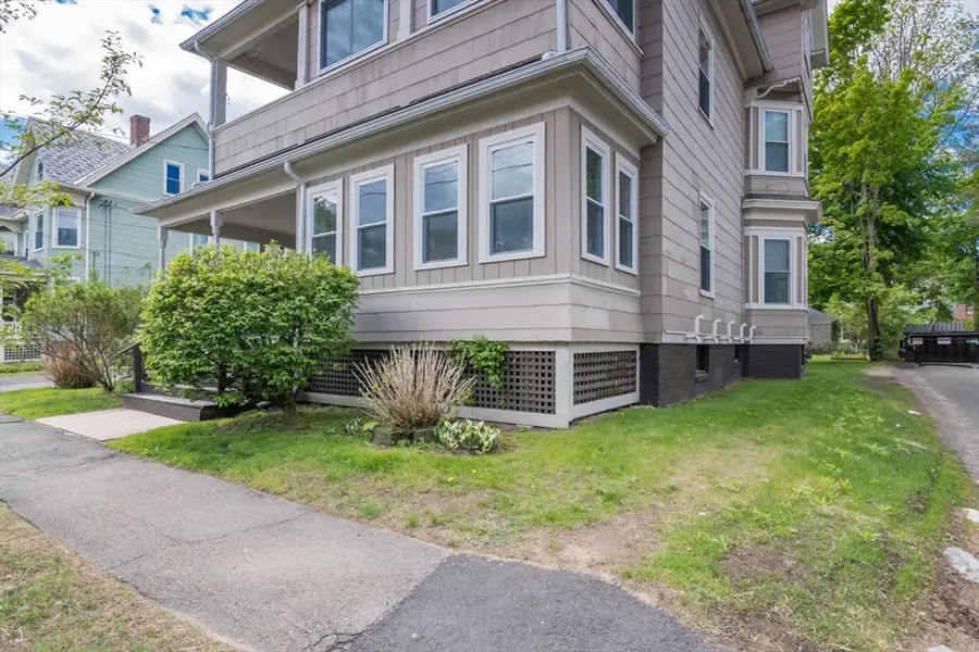 13 Munroe St, Northampton, MA 01060 - #3