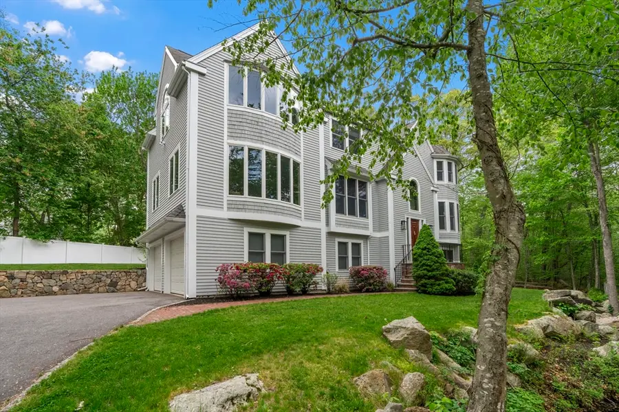 10 Heritage Ln, Cohasset, MA 02025 - #2