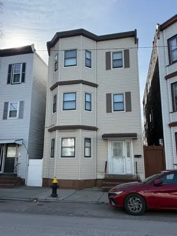 855 Saratoga St, Boston, MA 02128 - #1