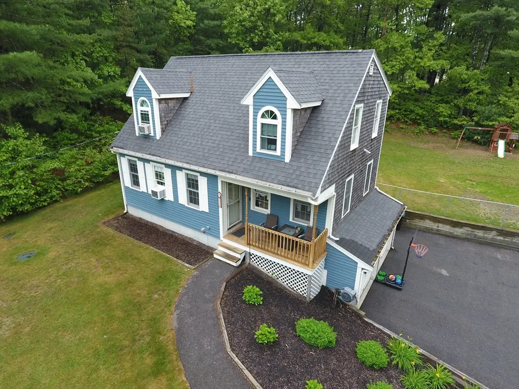 236 Thompson Street, Halifax, MA 02338 - #1