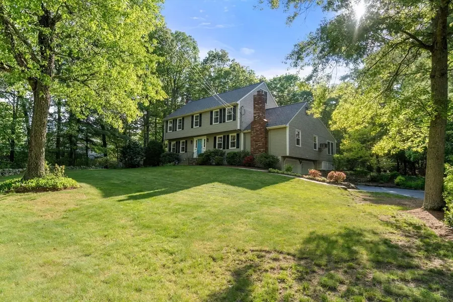 2 Downingwood Dr, Franklin, MA 02038 - #2