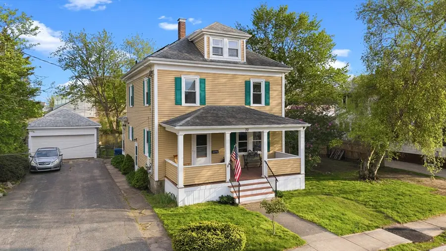 32 Milton St, New Bedford, MA 02740 - #3