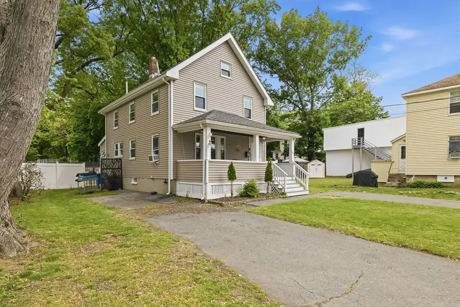 12 Lakeview Ave, Reading, MA 01867 - #2