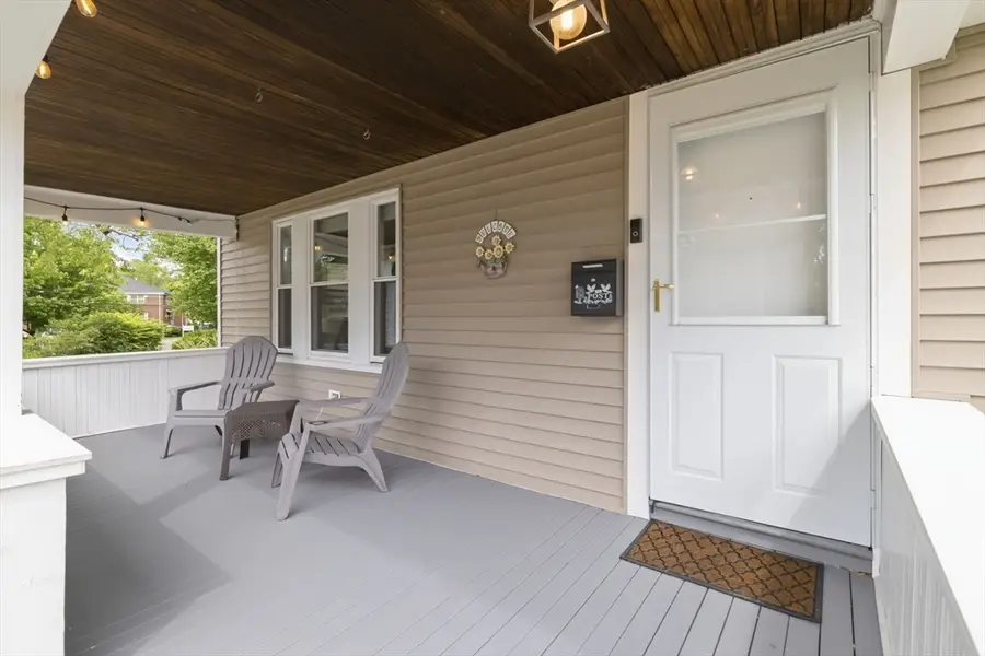 12 Lakeview Ave, Reading, MA 01867 - #3