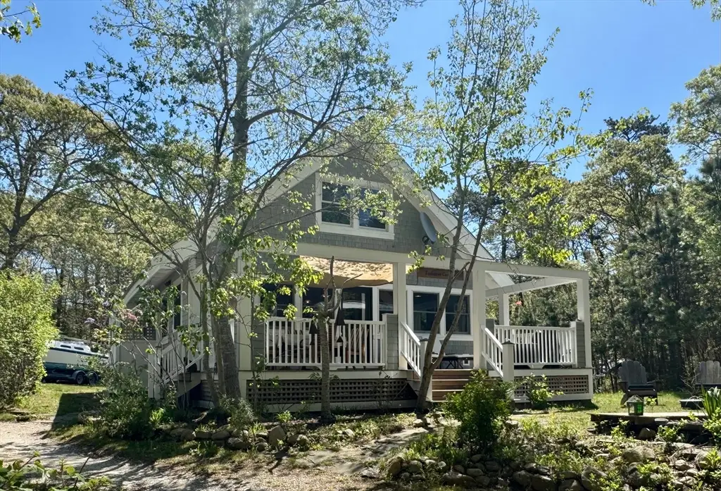 299 Daggett Ave #A, Tisbury, MA 02568 - #1