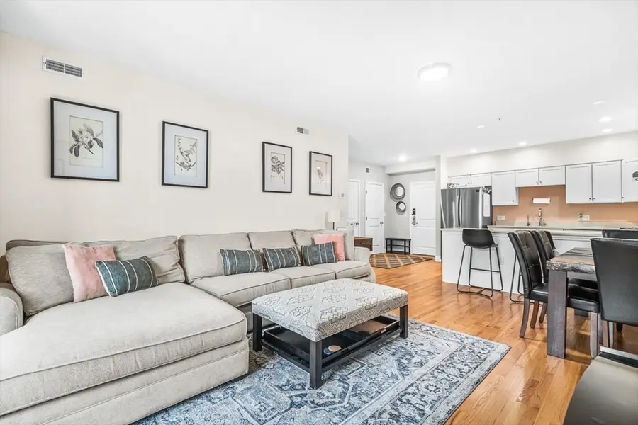15 Guild St #302, Boston, MA 02119 - #3