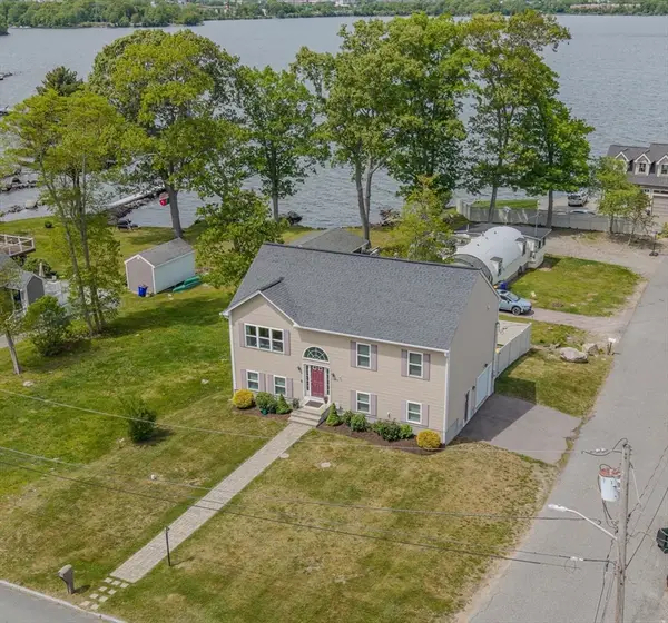 1066 Spencer, Fall River, MA 02721
