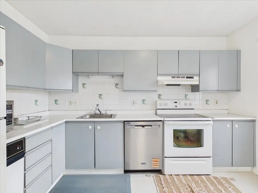 3920 Mystic Valley Pkwy #118, Medford, MA 02155 - #2